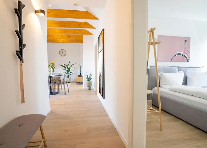 3-zimmer-wohnung In Am Flughafen * Hamburg
