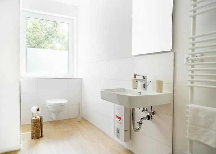 3-zimmer-wohnung In Am Flughafen Apartament *